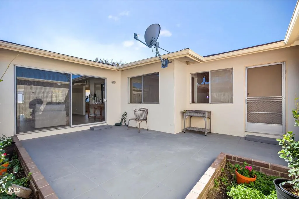 135 E Fiesta Green, Port Hueneme, California 93041 home-pic-44