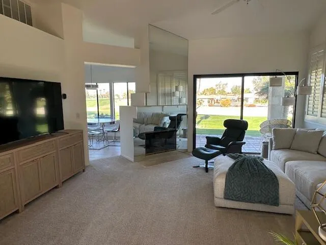 gallery-image 4