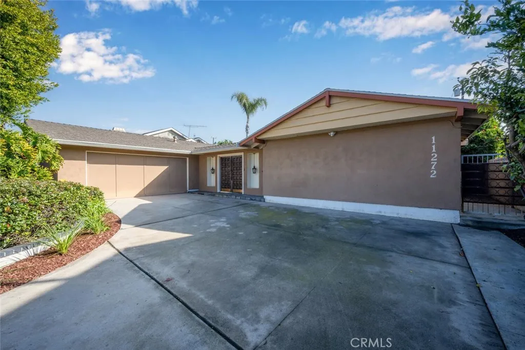 11272 Wembley Road, Rossmoor, California 90720 home-pic-3