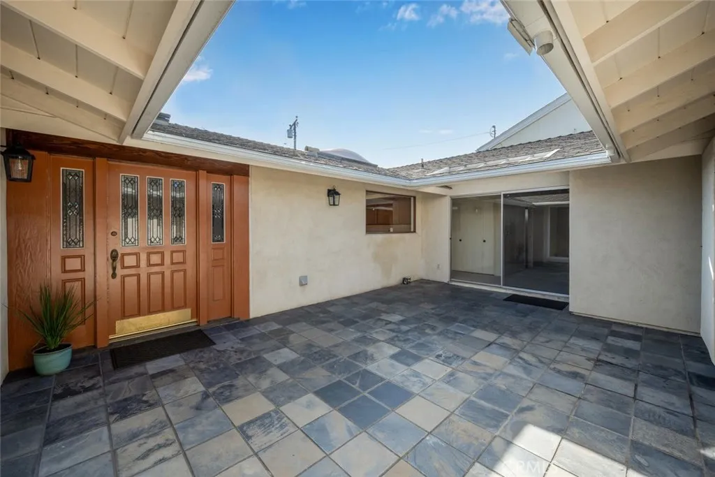 11272 Wembley Road, Rossmoor, California 90720 home-pic-6