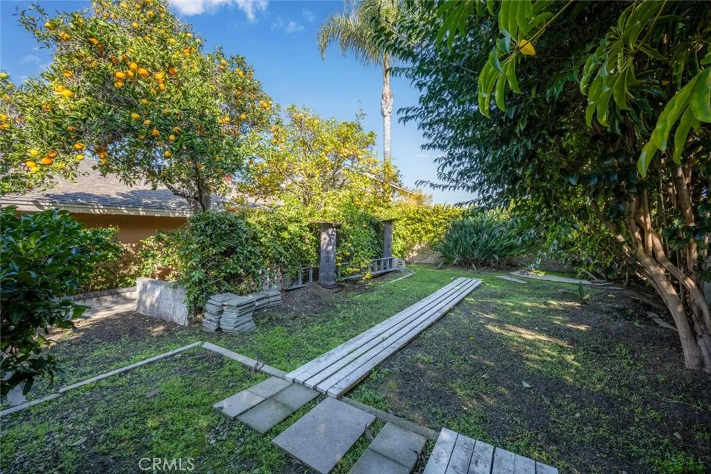 11272 Wembley Road, Rossmoor, California 90720 home-pic-54