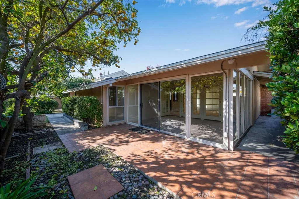 11272 Wembley Road, Rossmoor, California 90720 home-pic-48