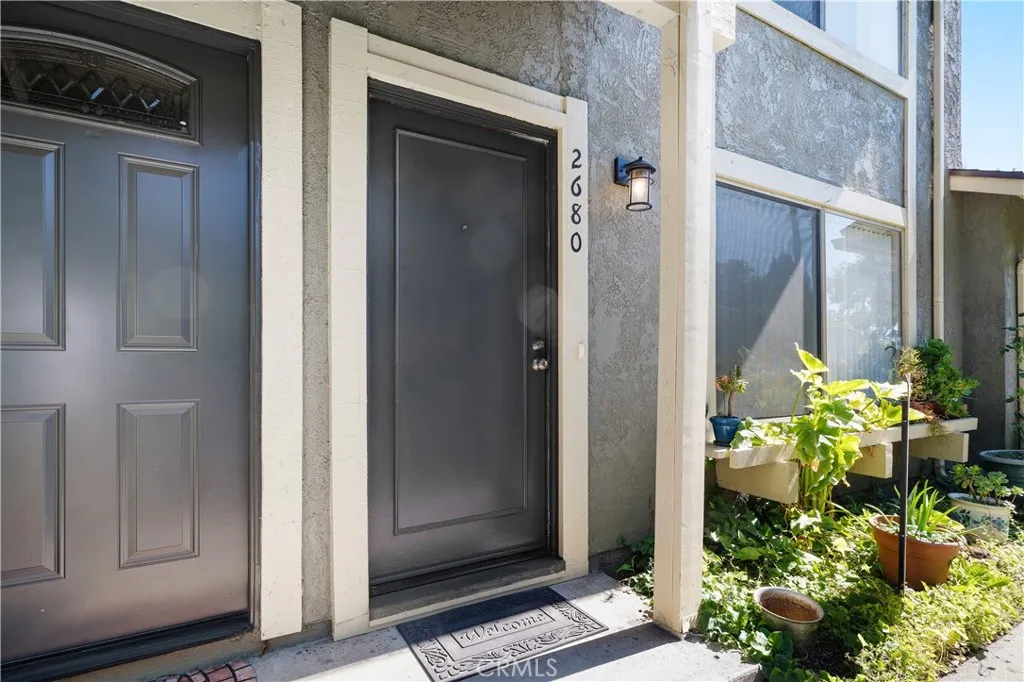 2680 La Paloma Circle, Thousand Oaks, California 91360 home-pic-0