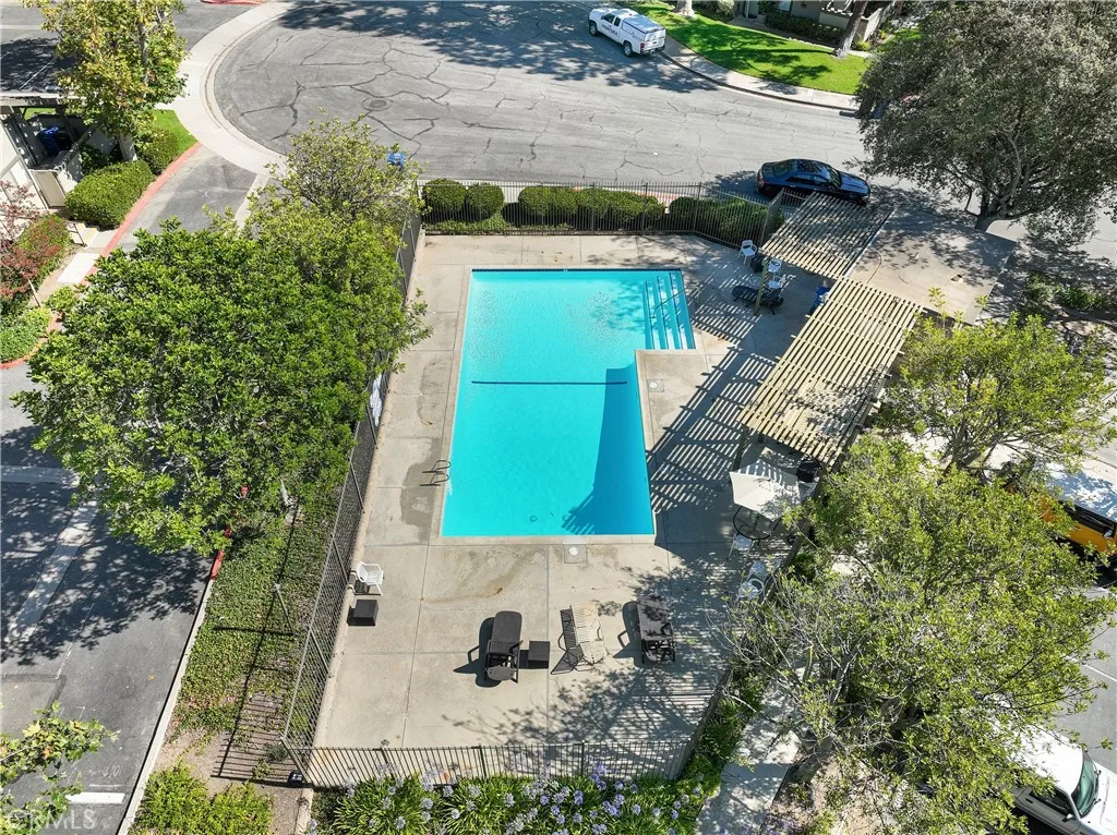 2680 La Paloma Circle, Thousand Oaks, California 91360 home-pic-18