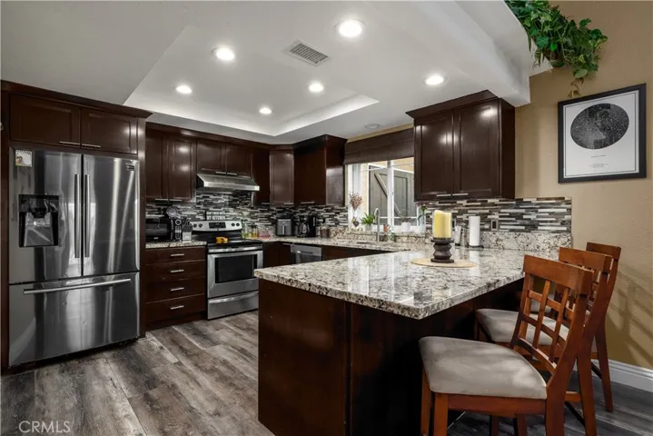22671 San Joaquin Dr. East Drive E, Canyon Lake, California 92587