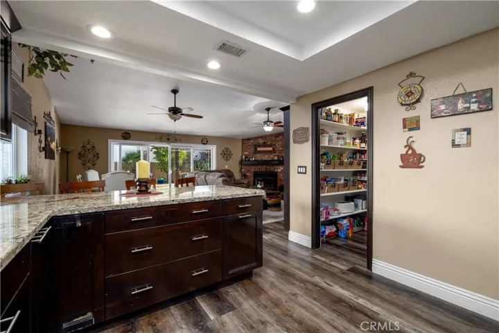 22671 San Joaquin Dr. East Drive E, Canyon Lake, California 92587