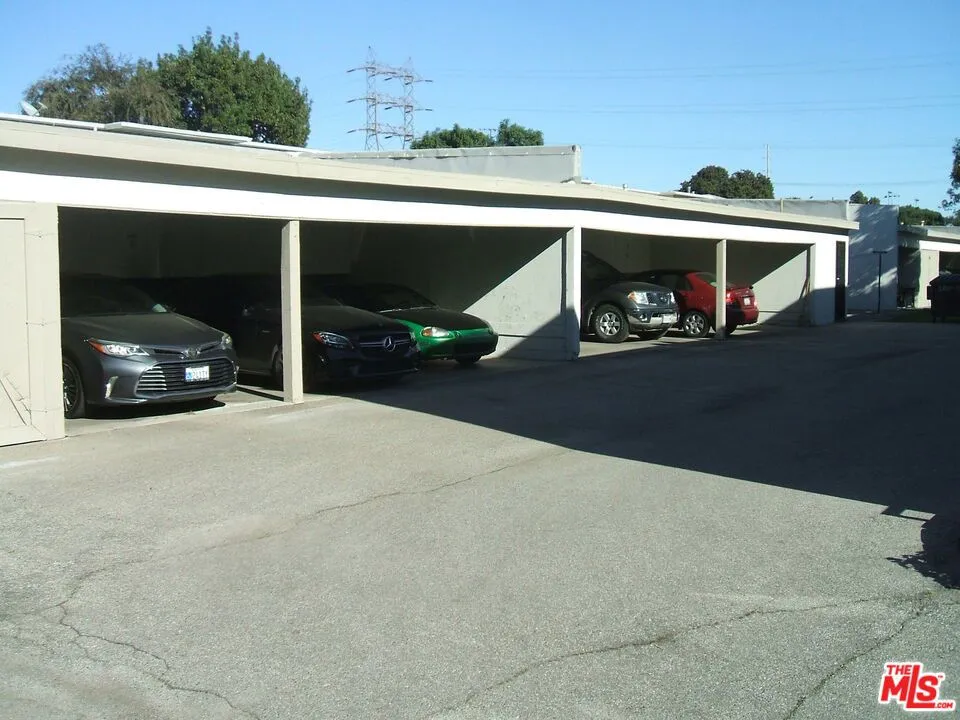 5619 1/2 W Clemson Street 1/2, Los Angeles, California 90016 home-pic-4