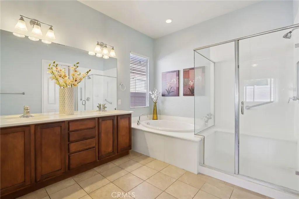 1641 1641 Via Borrego, Hemet, California 92545 home-pic-24