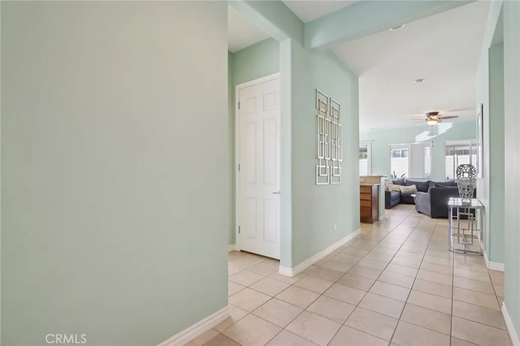 1641 1641 Via Borrego, Hemet, California 92545 home-pic-5