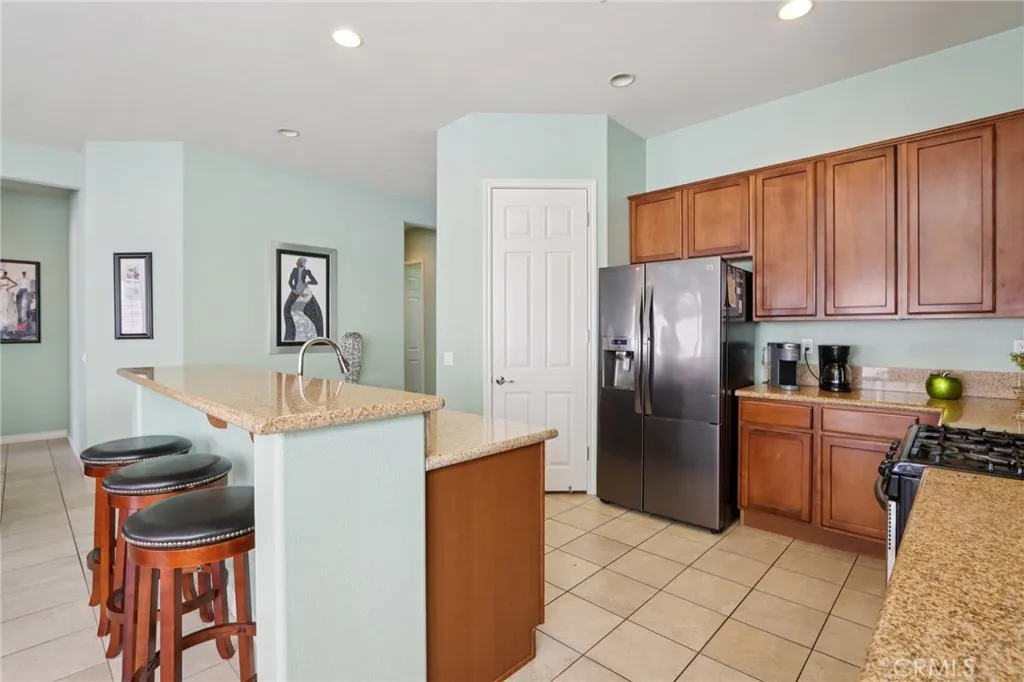 1641 1641 Via Borrego, Hemet, California 92545 home-pic-16