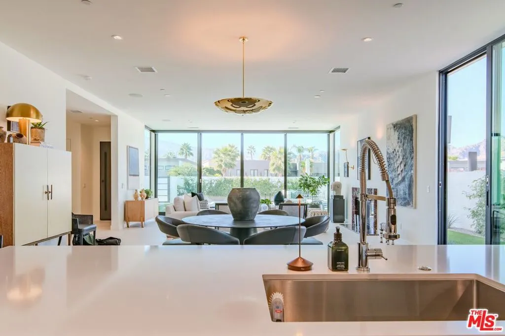 57764 Santo Thomas, La Quinta, California 92253 home-pic-14