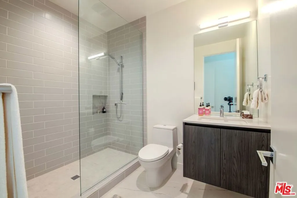 57764 Santo Thomas, La Quinta, California 92253 home-pic-40