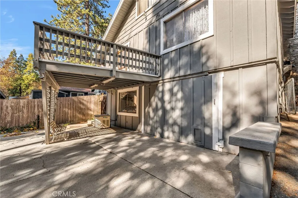 23023 Oak Lane, Crestline, California 92325 home-pic-38