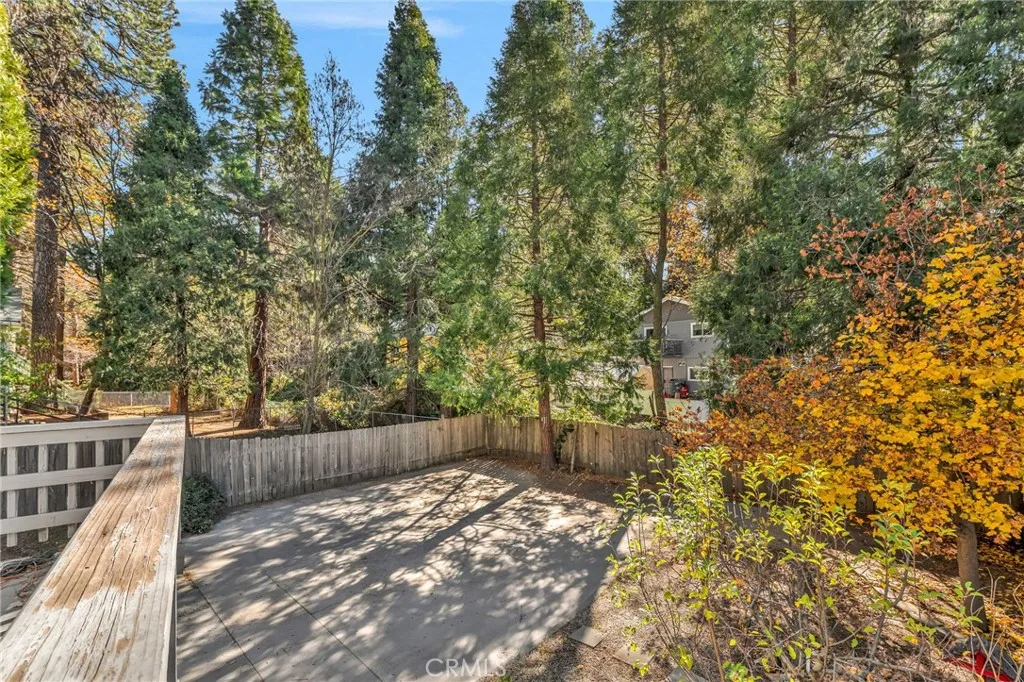 23023 Oak Lane, Crestline, California 92325 home-pic-34
