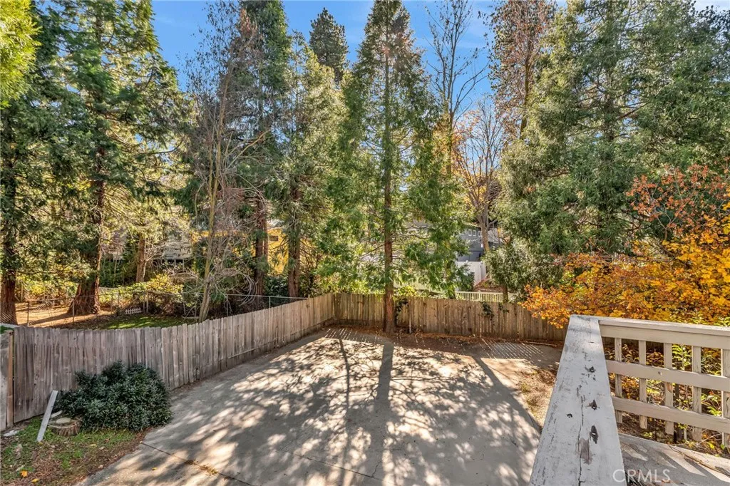 23023 Oak Lane, Crestline, California 92325 home-pic-35