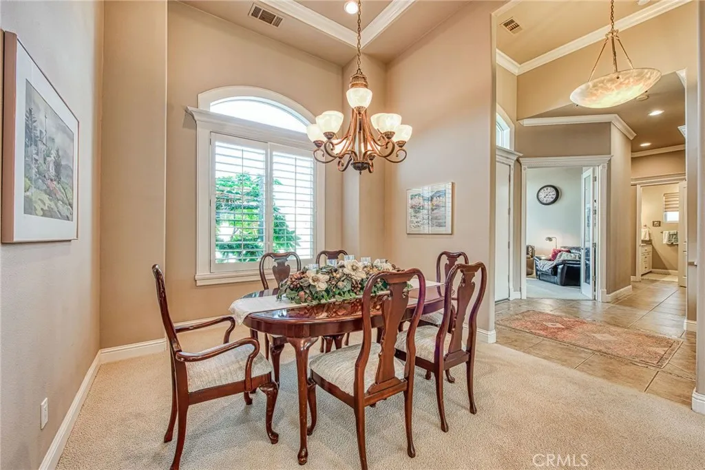 7730 Gilroy Avenue, Fresno, California 93722 home-pic-7