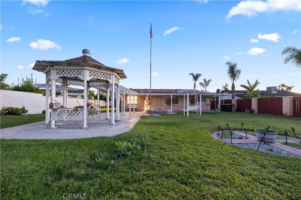 16464 Tullock, Fontana, California 92335 home-pic-36