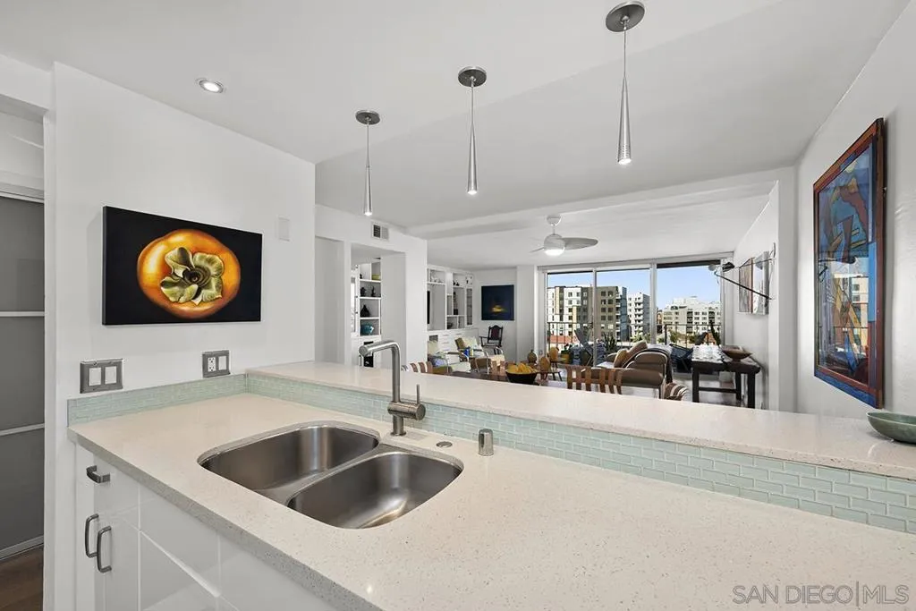 3634 7th Avenue 8e, San Diego, California 92103 home-pic-17
