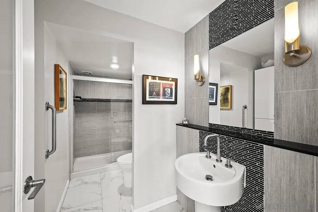 3634 7th Avenue 8e, San Diego, California 92103 home-pic-6