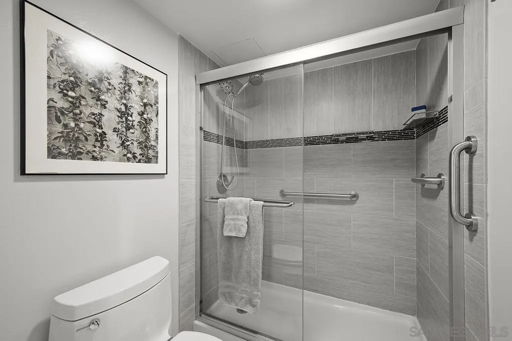3634 7th Avenue 8e, San Diego, California 92103 home-pic-31