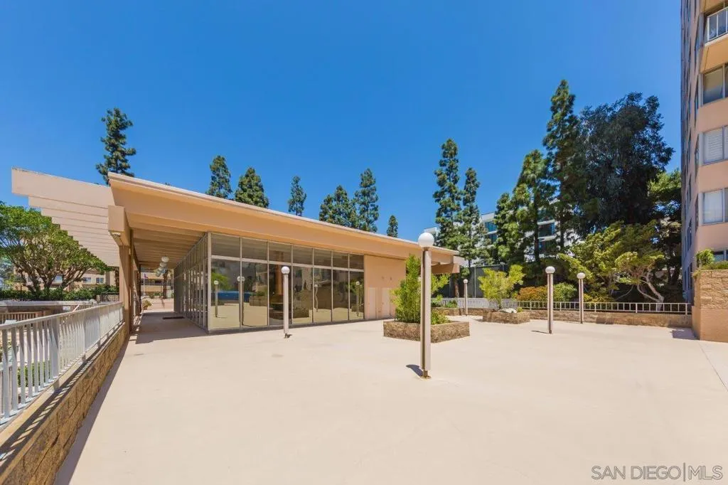 3634 7th Avenue 8e, San Diego, California 92103 home-pic-43