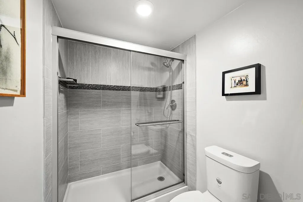 3634 7th Avenue 8e, San Diego, California 92103 home-pic-27