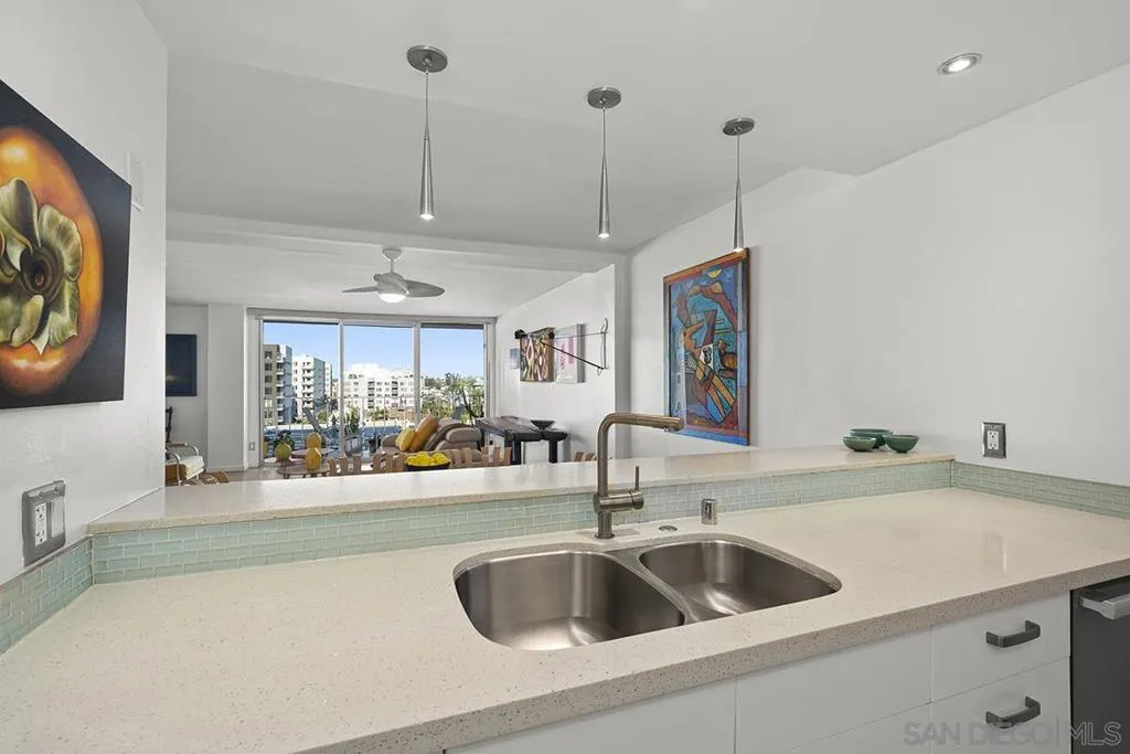 3634 7th Avenue 8e, San Diego, California 92103 home-pic-16