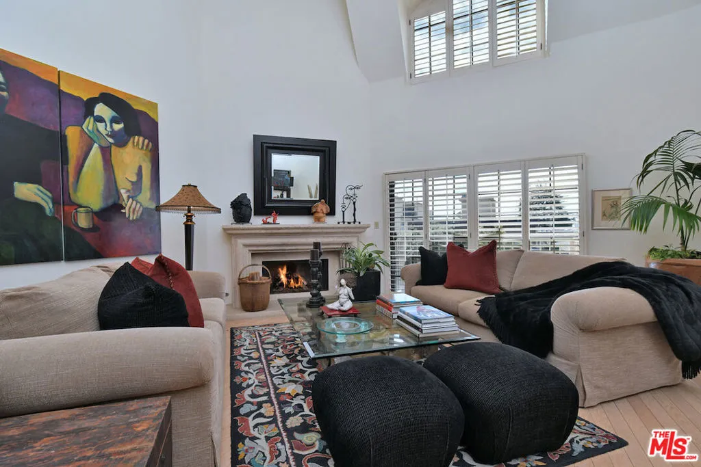 1936 Pelham Avenue 301, Los Angeles, California 90025 home-pic-5