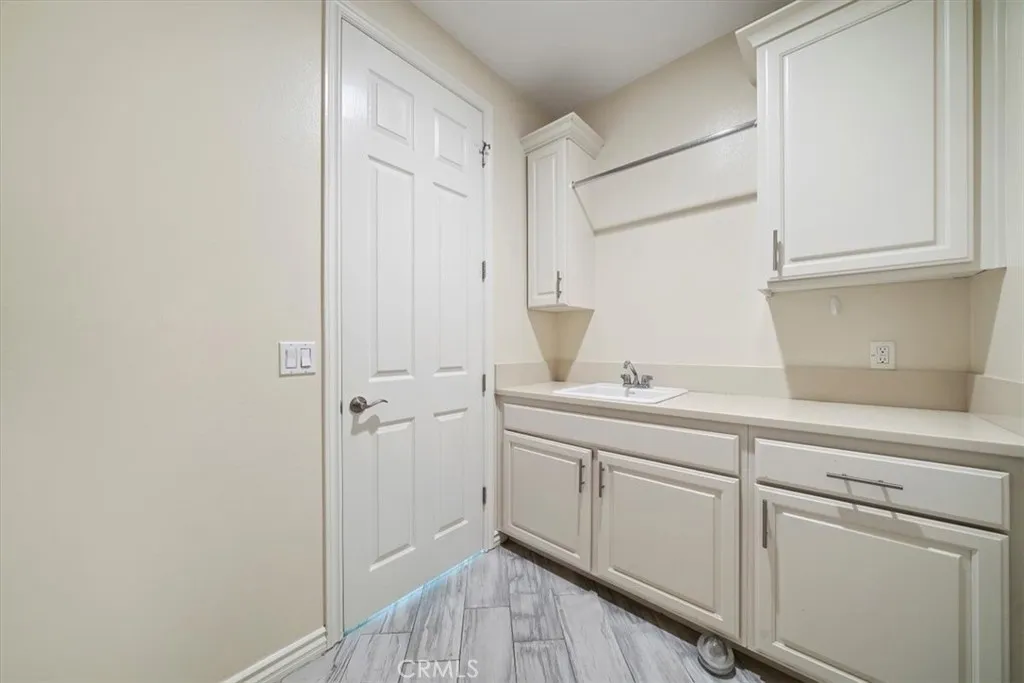 3094 Crystal Ridge Lane, Colton, California 92324 home-pic-14