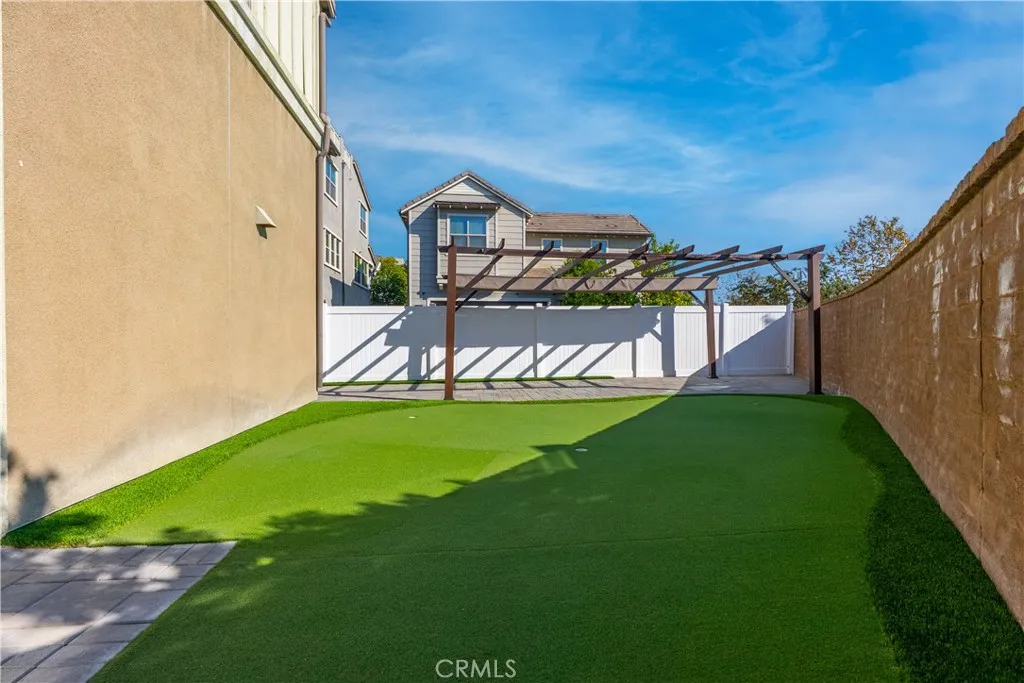 102 Marisol, Rancho Mission Viejo, California 92694 home-pic-16