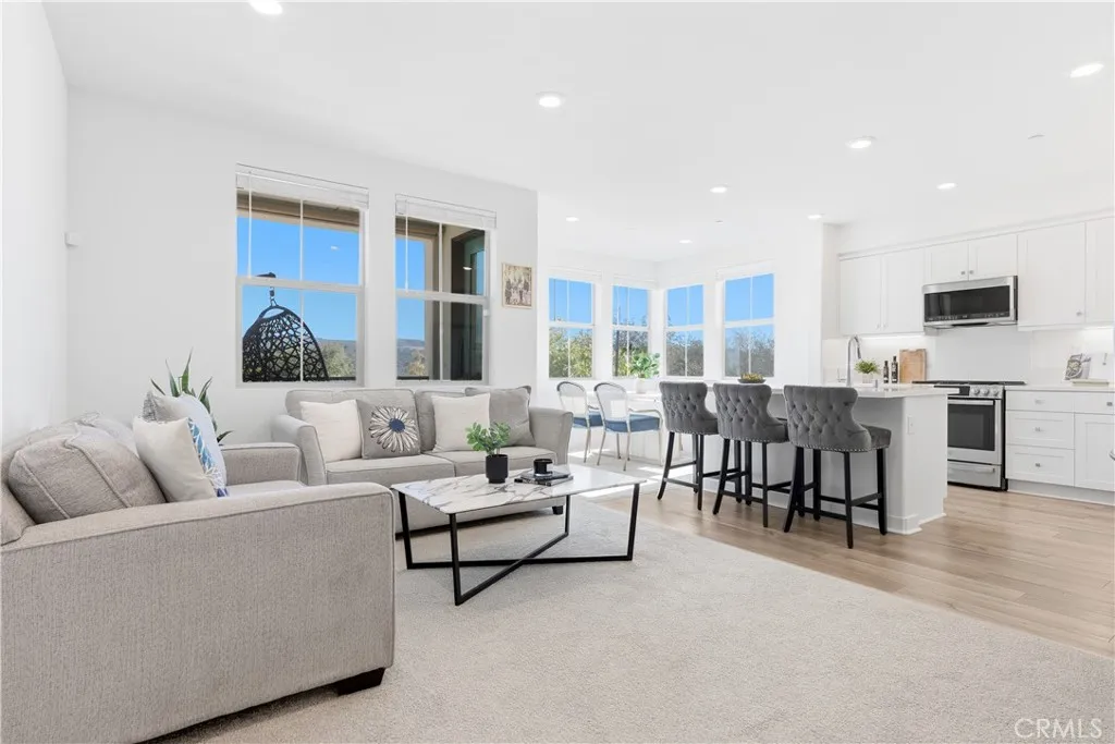1500 Lasso Way 205, Rancho Mission Viejo, California 92694 home-pic-1