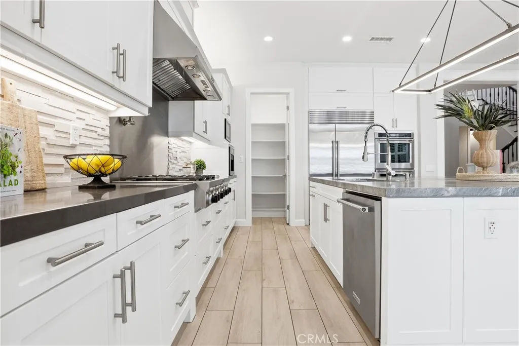 20 Formero Street, Rancho Mission Viejo, California 92694 home-pic-7