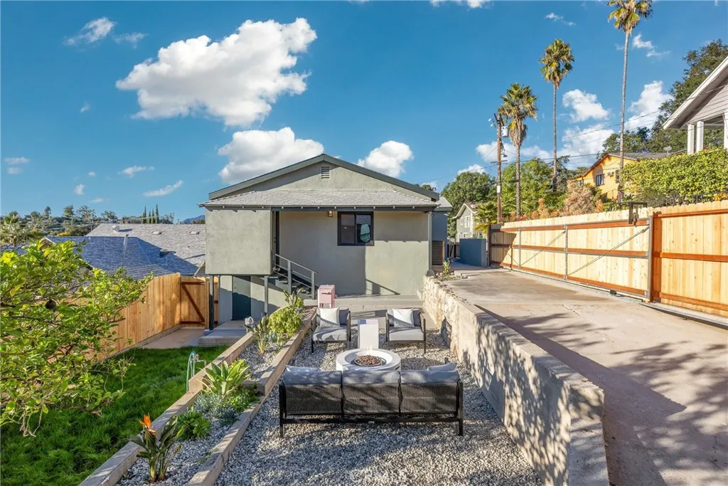 6162 Annan, Highland Park, California 90042 home-pic-26