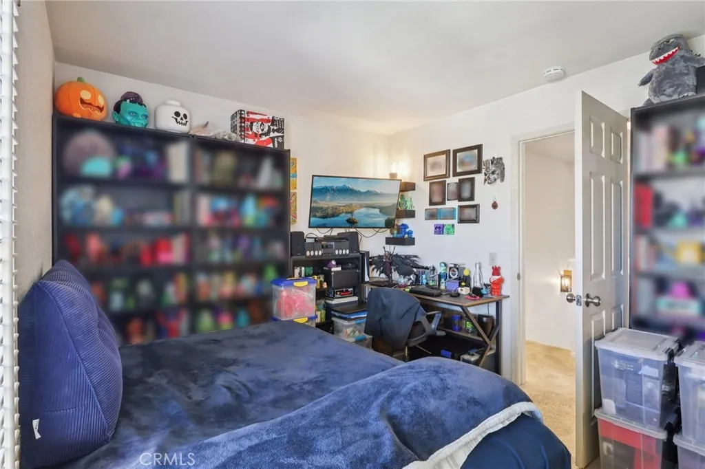2749 E Chaparral, Ontario, California 91761 home-pic-21
