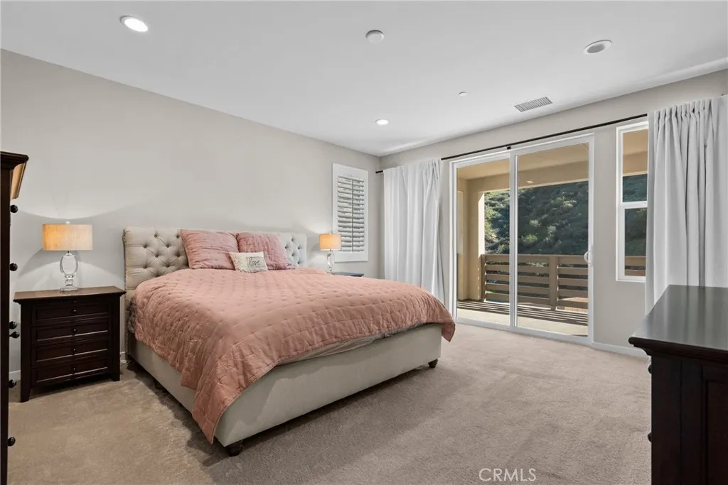 28332 Clarion, Canyon Country, California 91350 home-pic-23