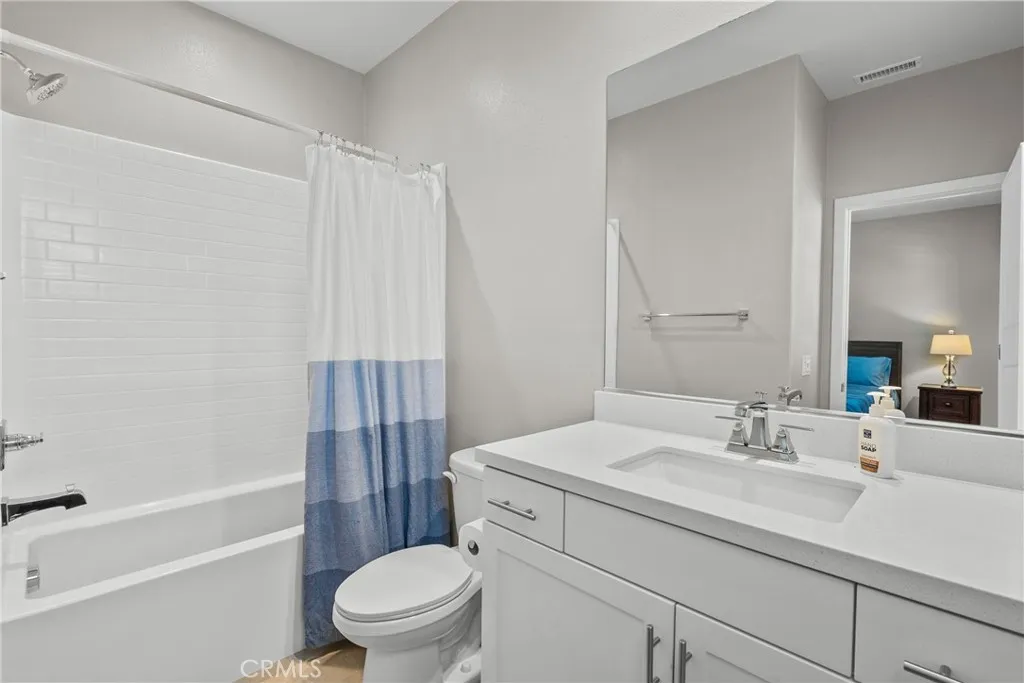 28332 Clarion, Canyon Country, California 91350 home-pic-33