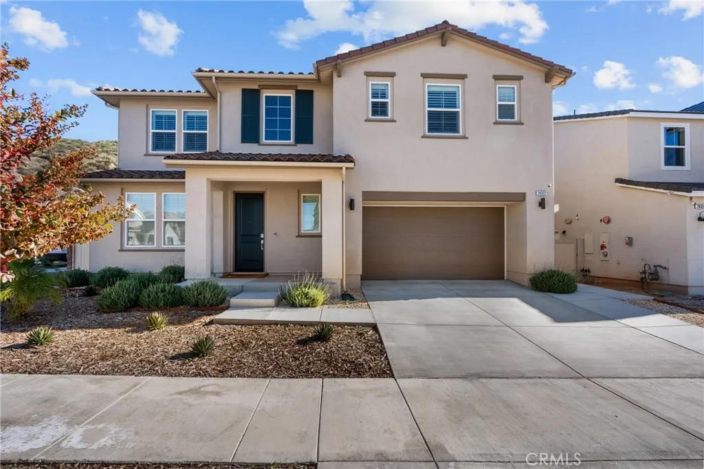 28332 Clarion, Canyon Country, California 91350 home-pic-1