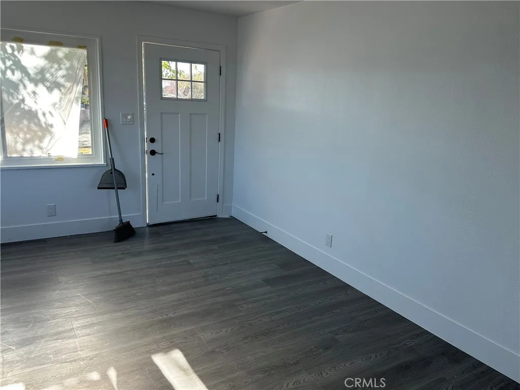 15059 Tatum Court, Victorville, California 92395 home-pic-6
