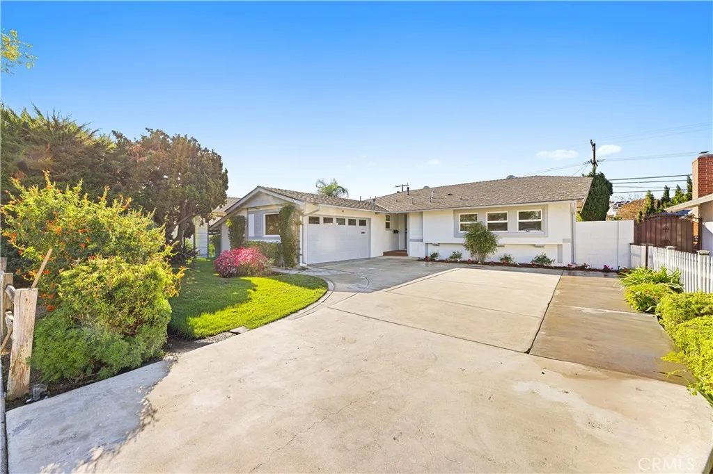 1413 S Loara, Anaheim, California 92802 home-pic-0