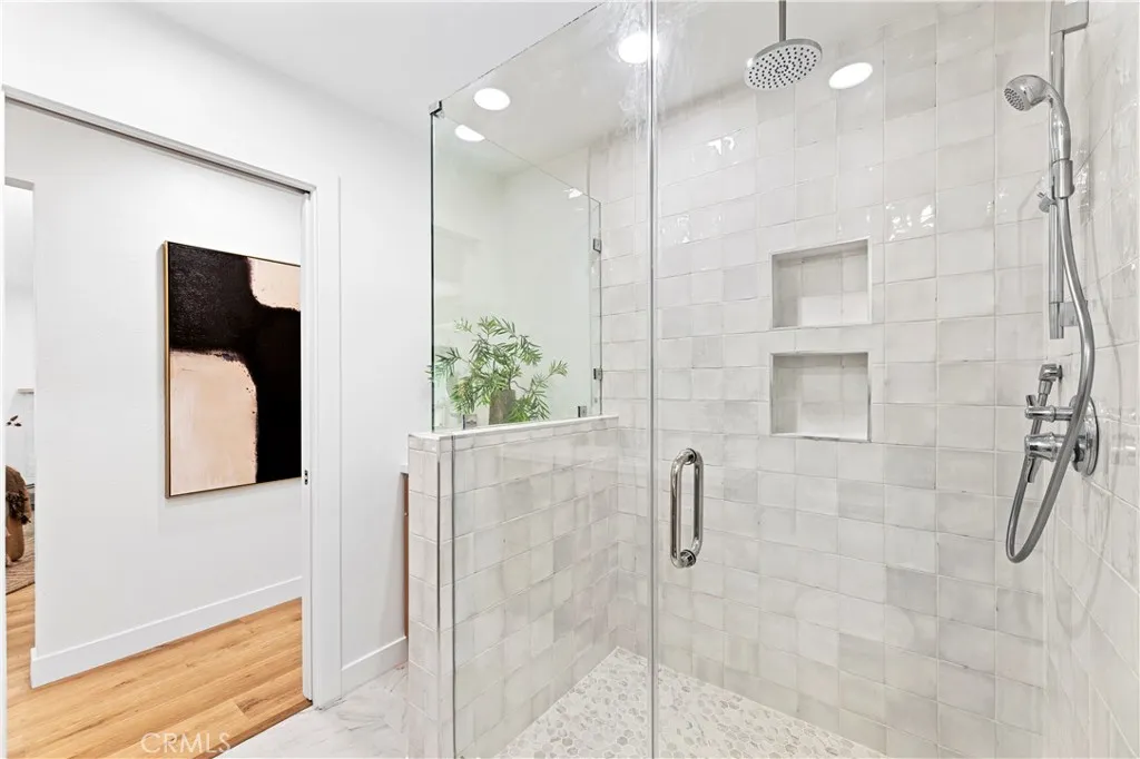 1413 S Loara, Anaheim, California 92802 home-pic-36