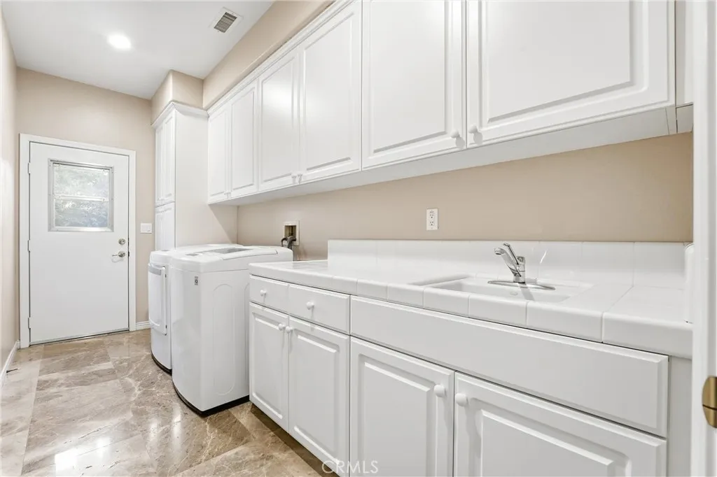 19950 Via Natalie, Yorba Linda, California 92887 home-pic-24