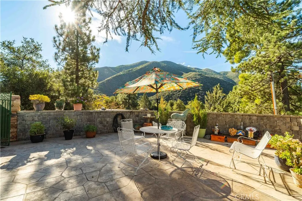 16029 Calle Hermosa, Green Valley, California 91390 home-pic-5
