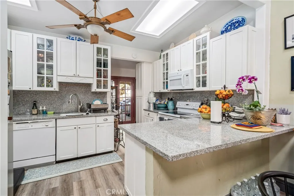16029 Calle Hermosa, Green Valley, California 91390 home-pic-14