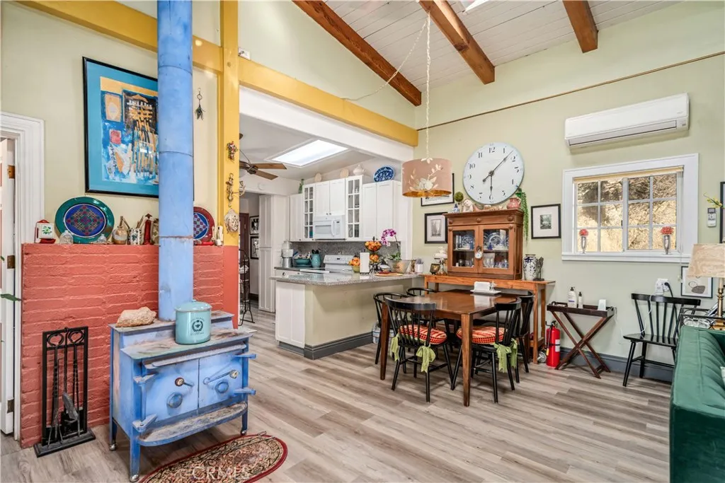 16029 Calle Hermosa, Green Valley, California 91390 home-pic-13