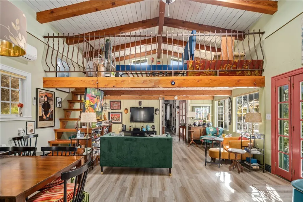 16029 Calle Hermosa, Green Valley, California 91390 home-pic-10