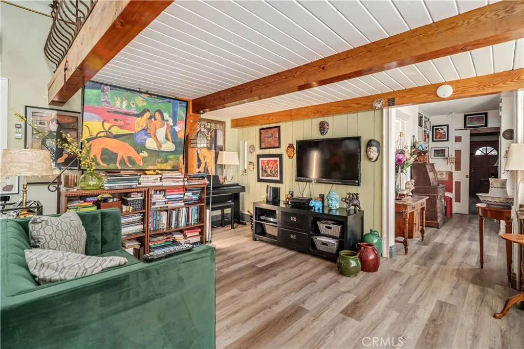 16029 Calle Hermosa, Green Valley, California 91390 home-pic-11