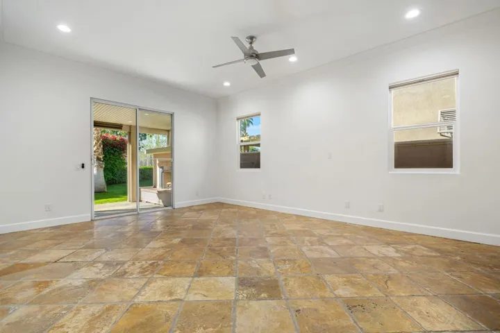 25-web-or-mls-CBLewisRd_OPMG_1225_022