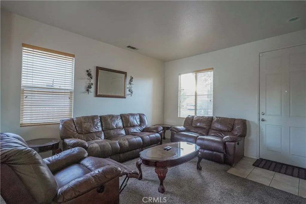 15133 Pasture, Victorville, California 92394 home-pic-8