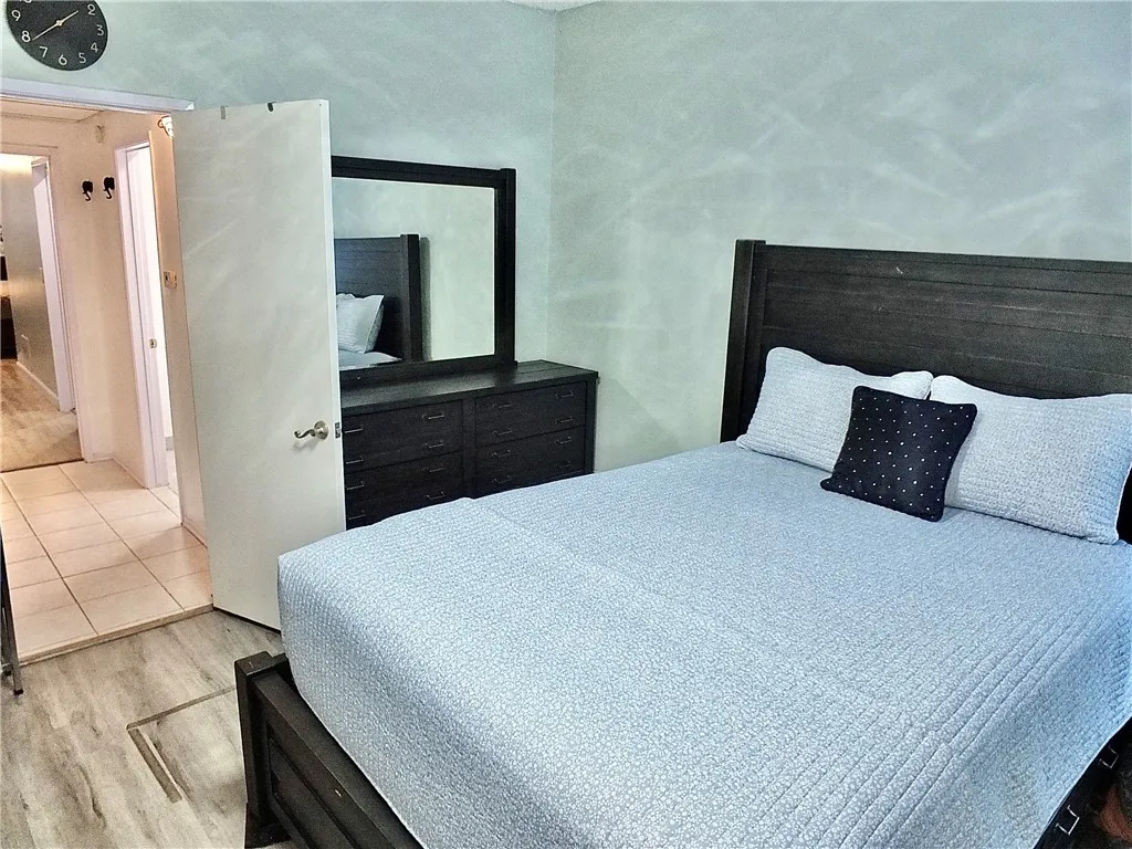 1655 Clark 124, Long Beach, California 90815 home-pic-19