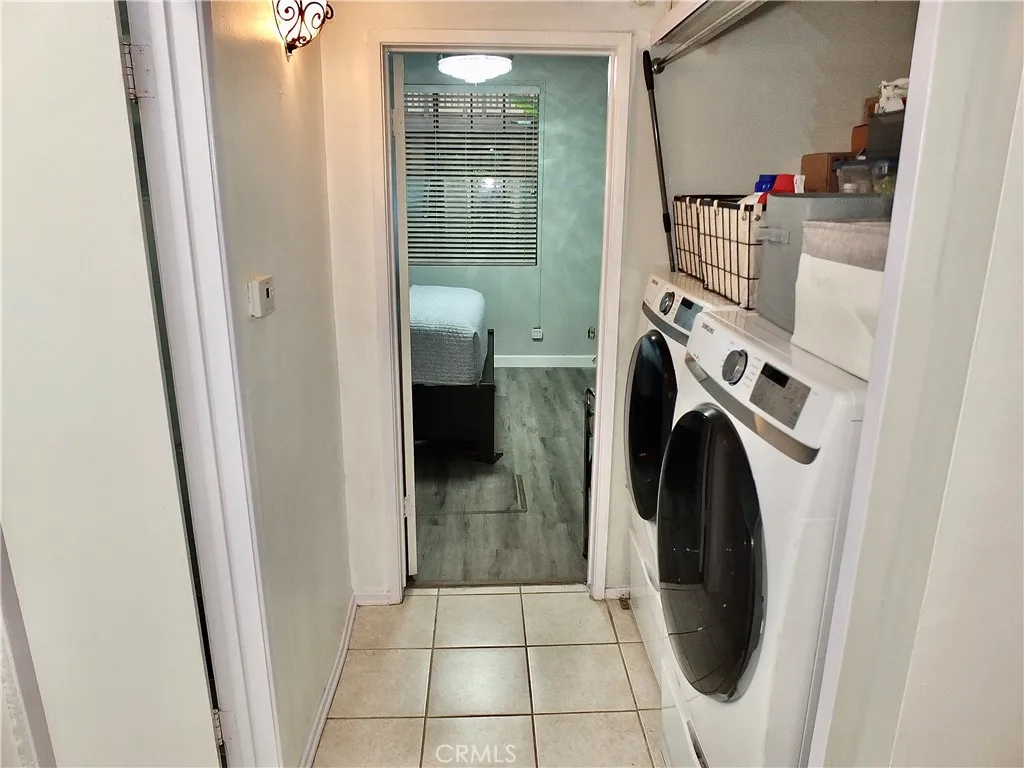 1655 Clark 124, Long Beach, California 90815 home-pic-15